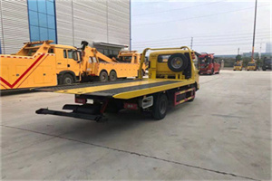 美姑非事故拖车